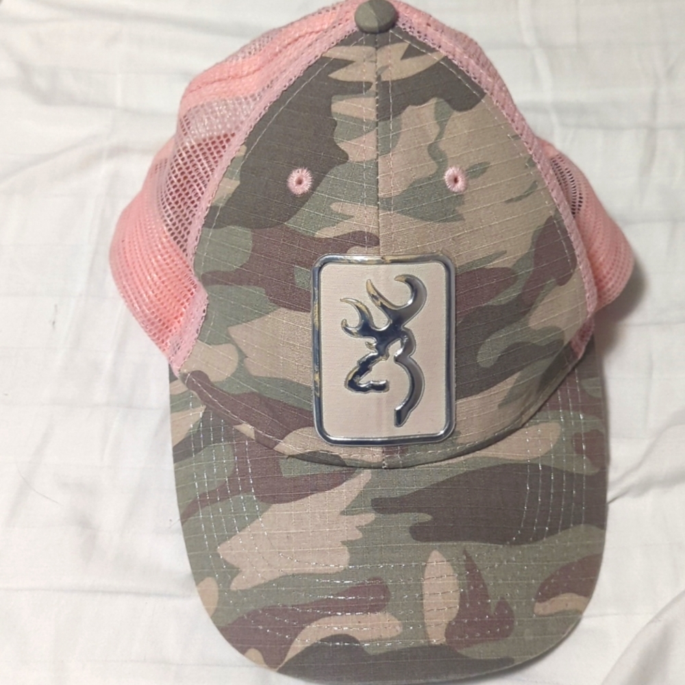 Browning Pink and Camo cap